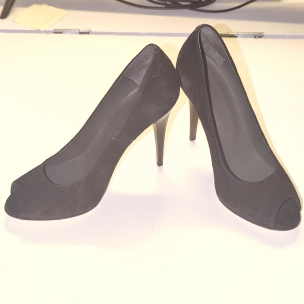 Faconnable black, suede 4inch heels